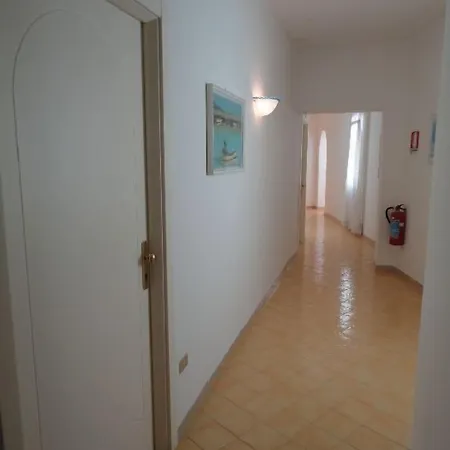Hotel Candia