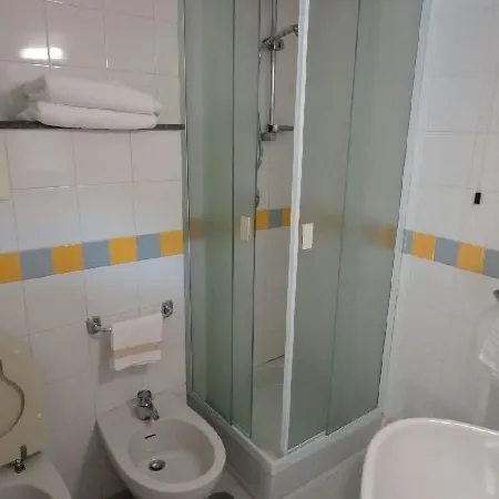 Candia Hotel 3*